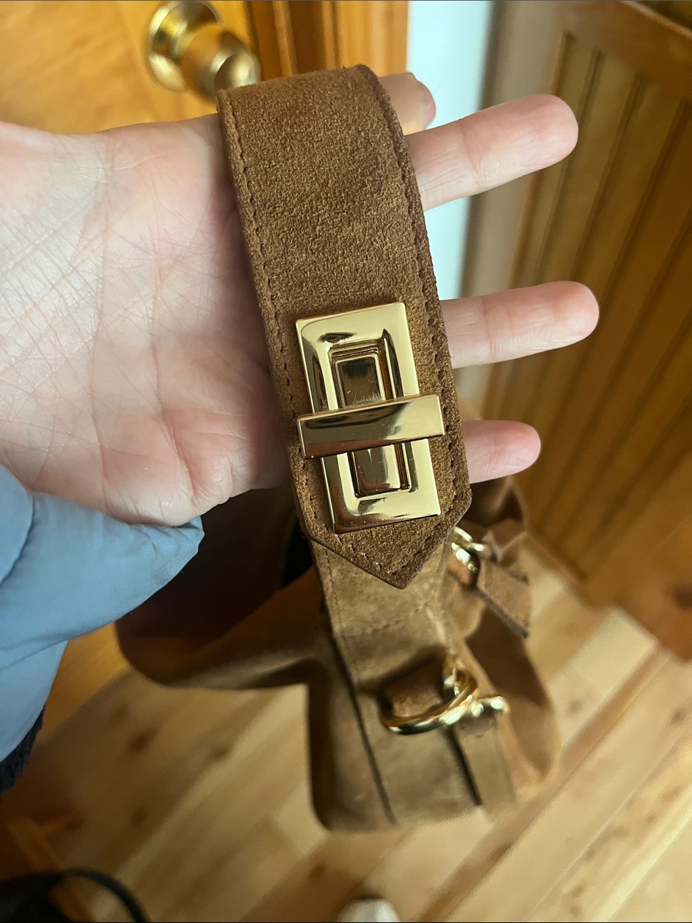 Suede Brown Shoulder Bag with Adjustable Strap - Picture 4 of 7